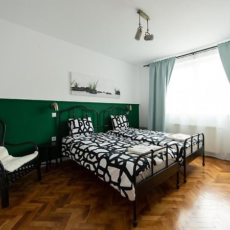 Grandview City Braşov Esterno foto